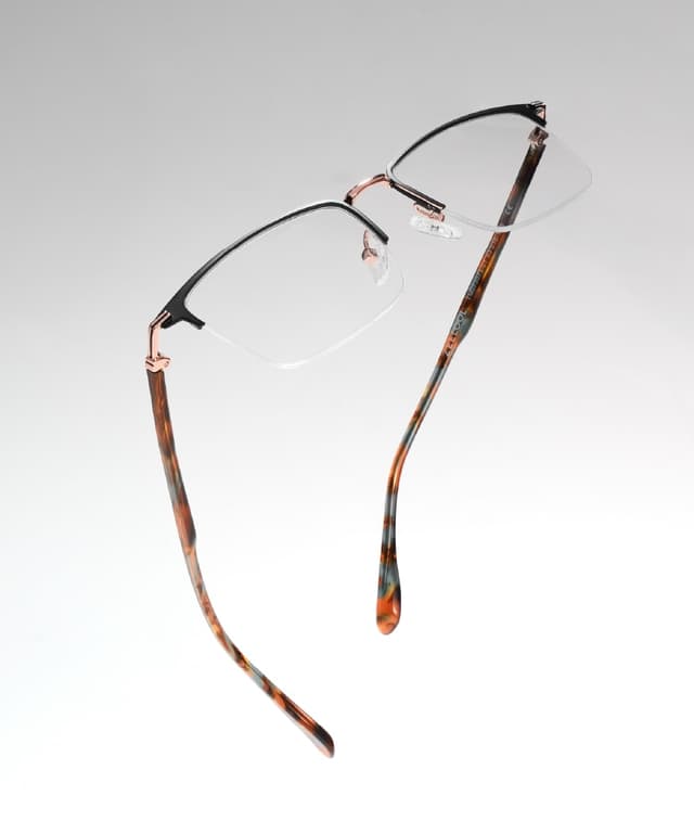Wide Frame Designs