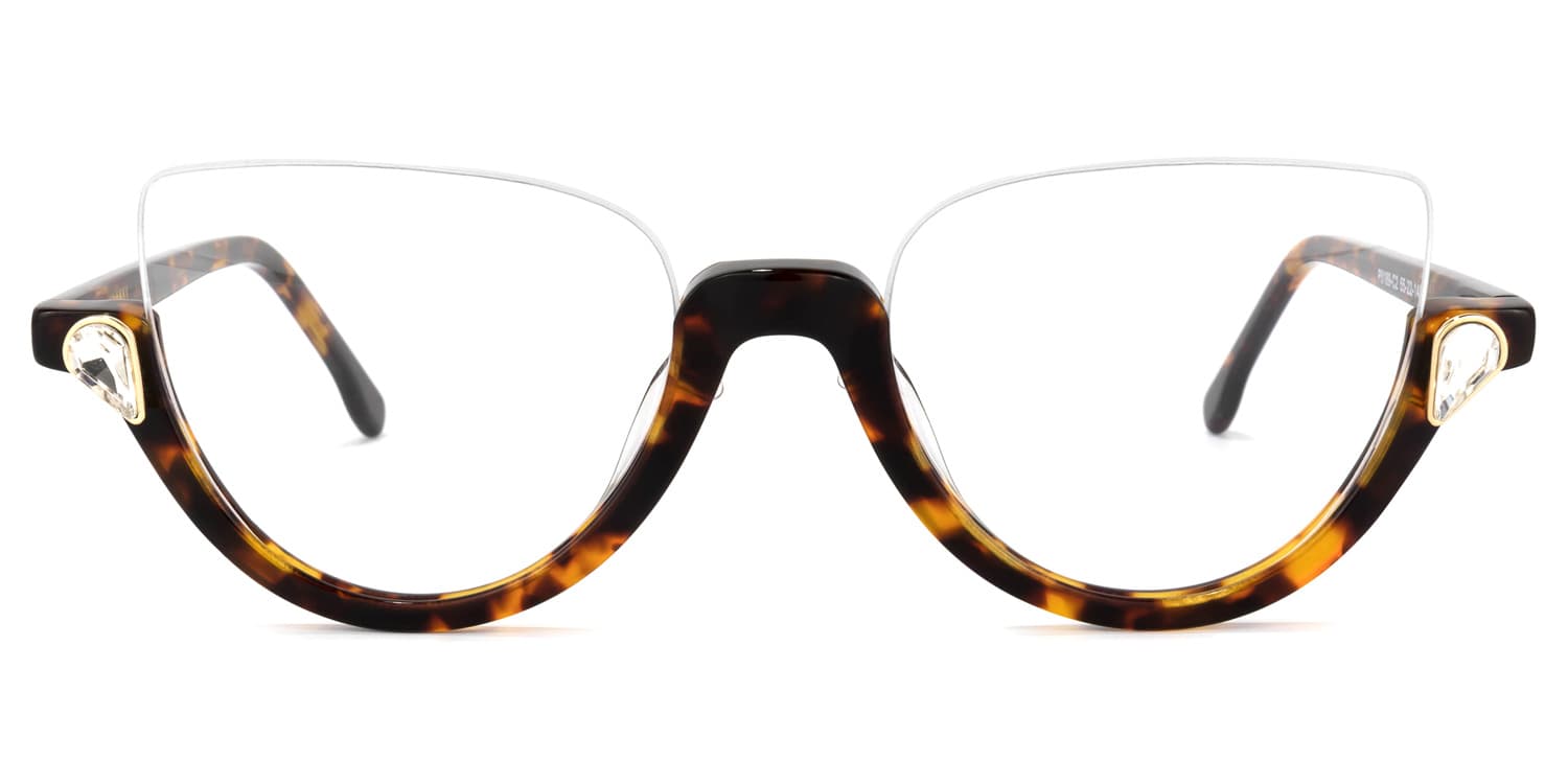 Felicia glasses 1