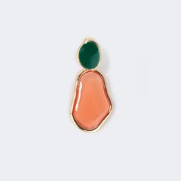 Stylish Heart Shape Gold Earrings3